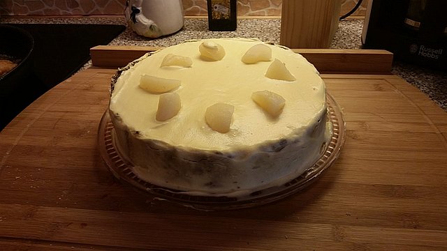 Birnen-Eierlikör-Torte mit Spekulatiusboden von Backbertin