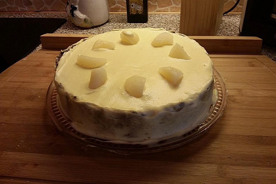 Birnen-Eierlikör-Torte mit Spekulatiusboden