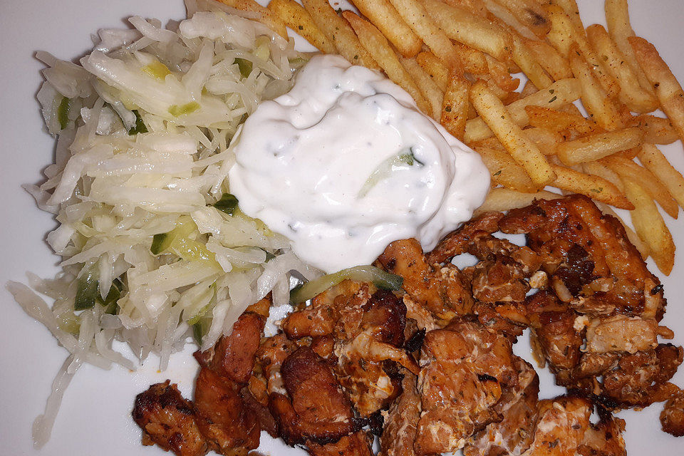 Mariniertes Geschnetzeltes "Gyros Style"
