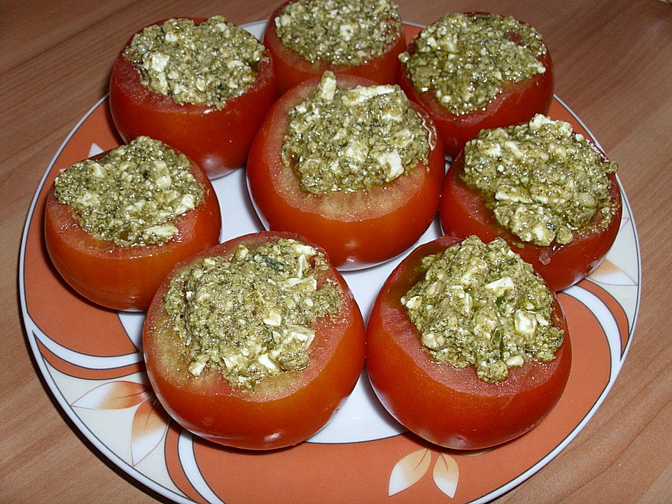 Tomaten Mit Feta Und Pesto Gefullt Vom Grill Von Trishas Welt Chefkoch