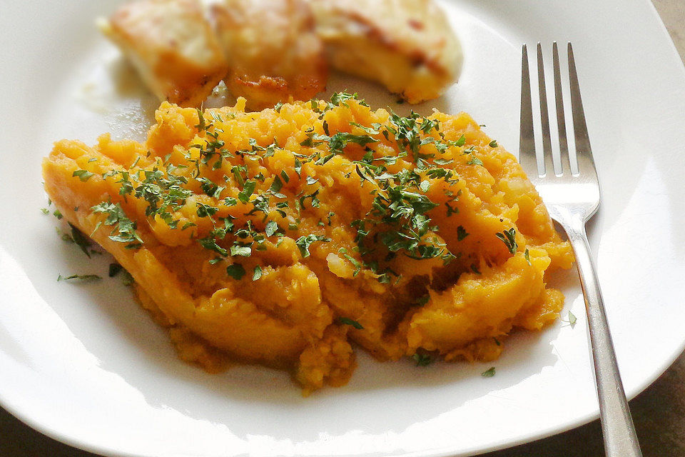 Annes bestes Süßkartoffelpüree mit Kokosmilch