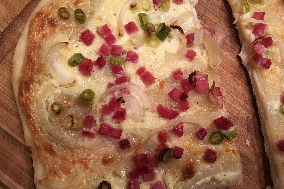 Elsässer Flammkuchen