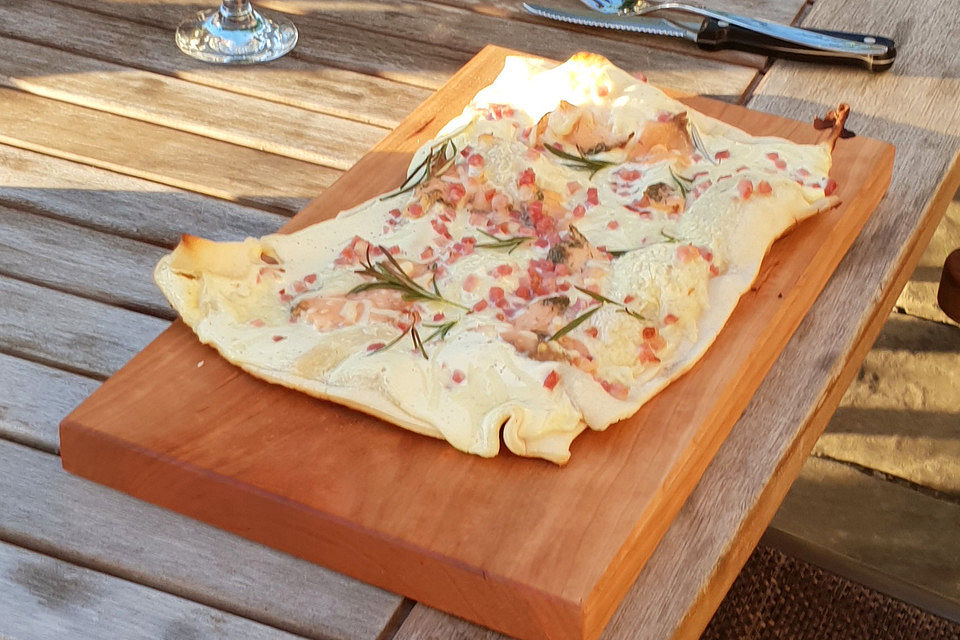 Elsässer Flammkuchen