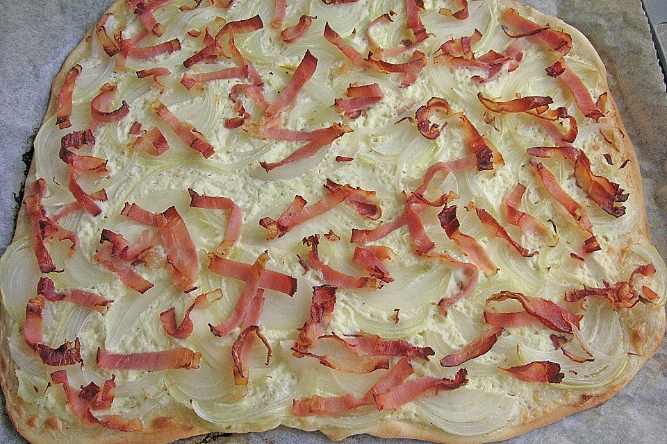 Elsässer Flammkuchen