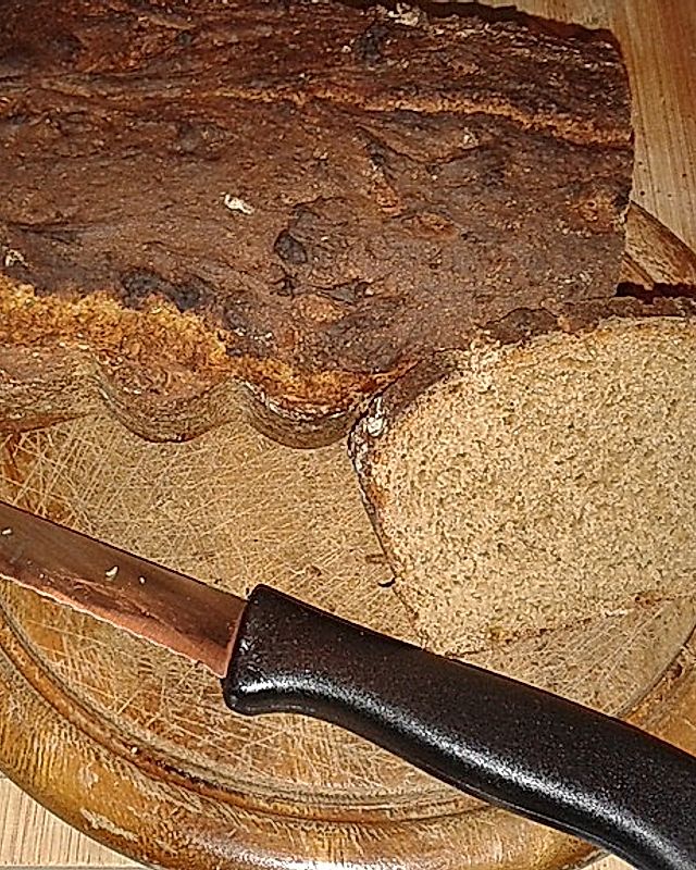 Dinkel-Roggen-Brot mit Honig und Malzbier
