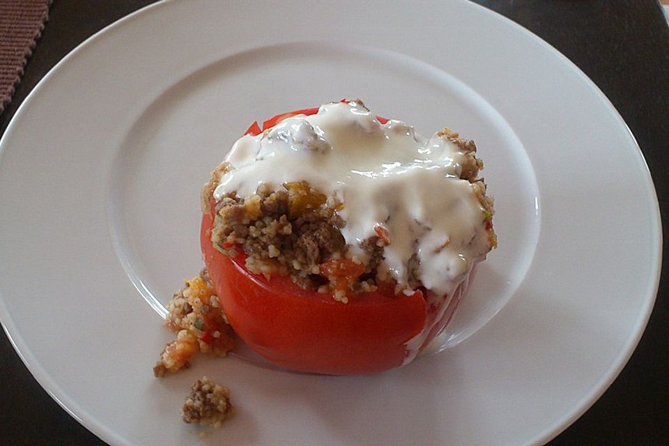 Gefüllte Tomate mit Couscous