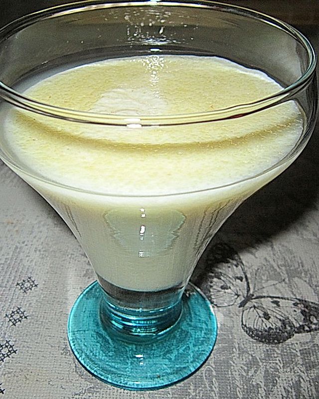 Cremiger Vanille-Grießpudding