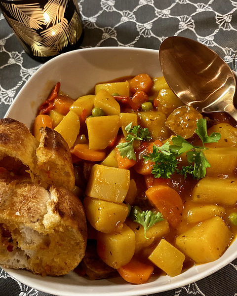 Kartoffelgulasch Rezepte | Chefkoch