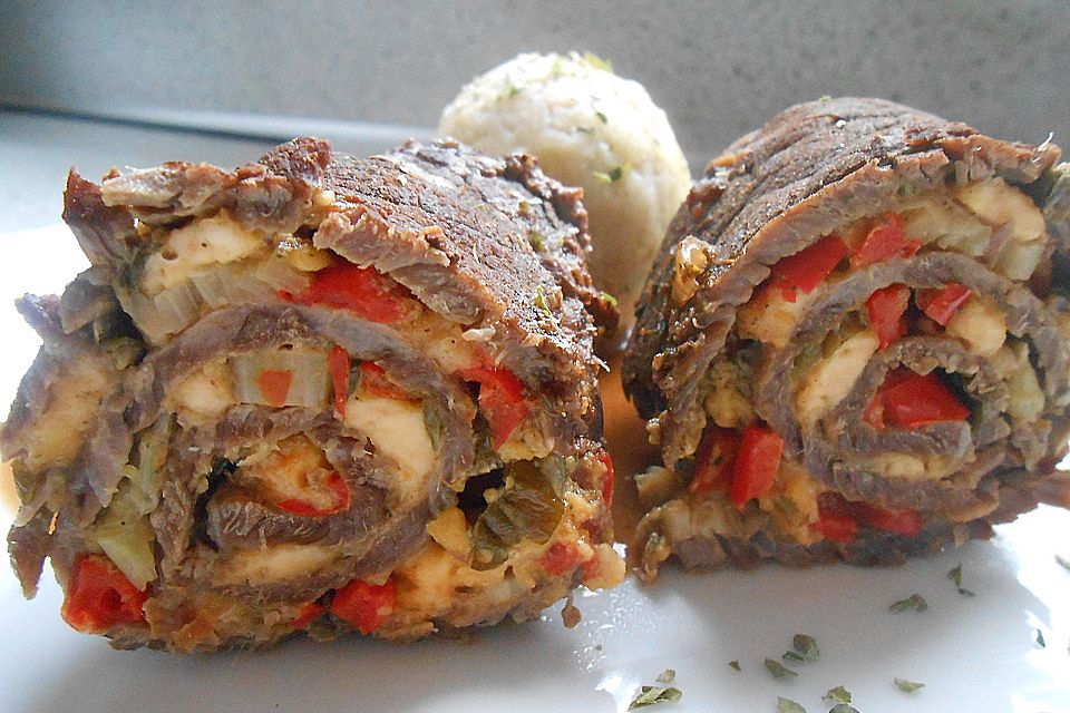 Rouladen mit Paprika und Feta - auf griechische Art