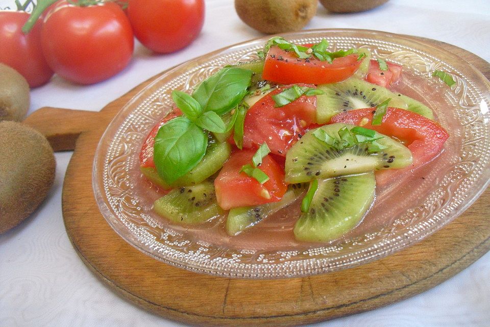 Fruchtiger Tomatensalat