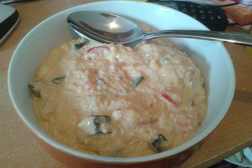 Couscous-Gemüsepfanne mit Schafskäse