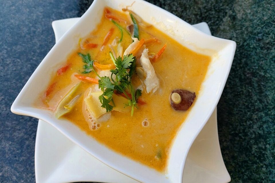 Thailändische Hühnersuppe