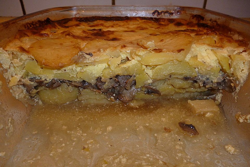 Kartoffel-Pilz-Moussaka à la Rosa