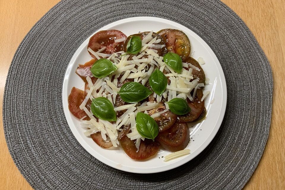 Tomaten-Carpaccio