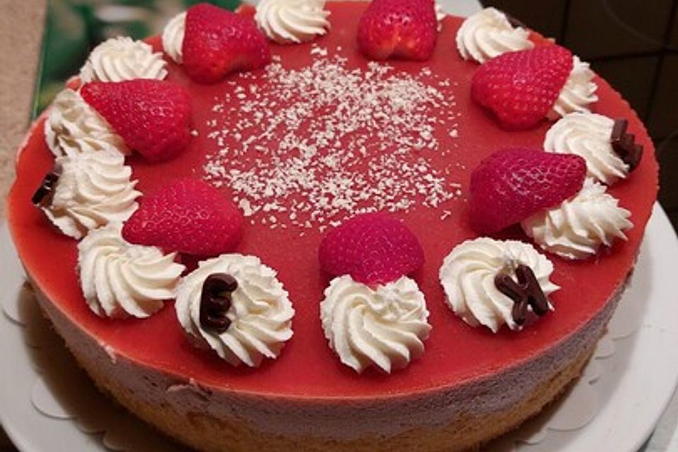 Erdbeerkuchen "Rosa Wolke"