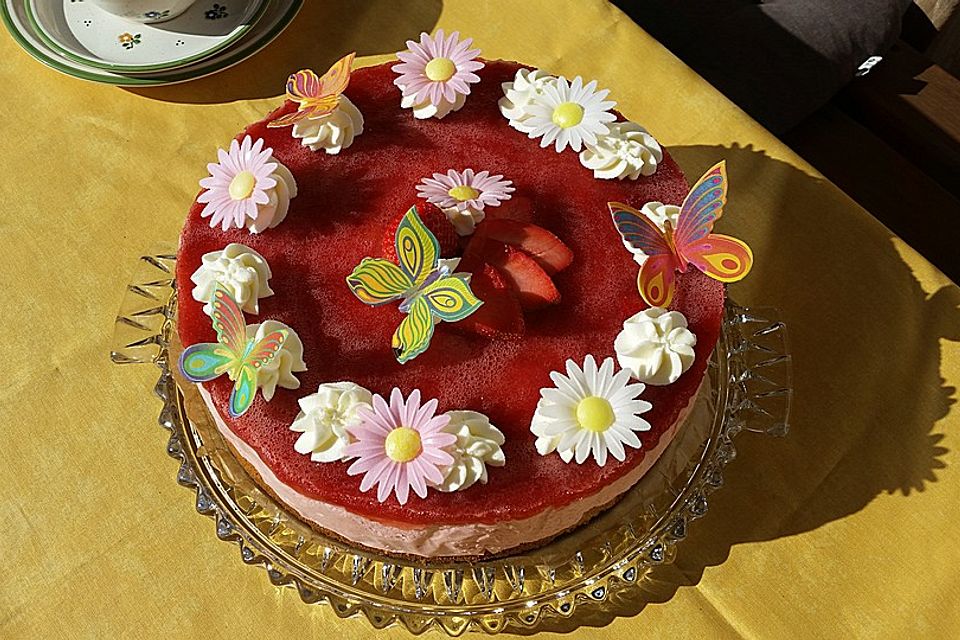 Erdbeerkuchen "Rosa Wolke"