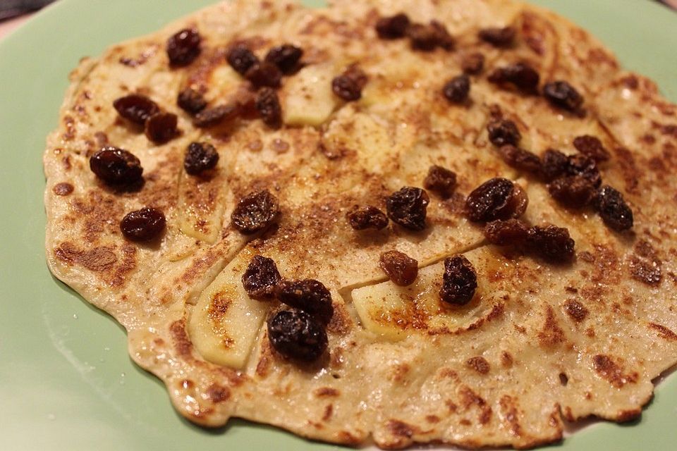 Vollkornpfannkuchen mit Hafermilch