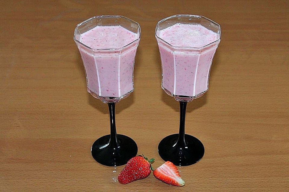 Erdbeer-Limetten-Smoothie