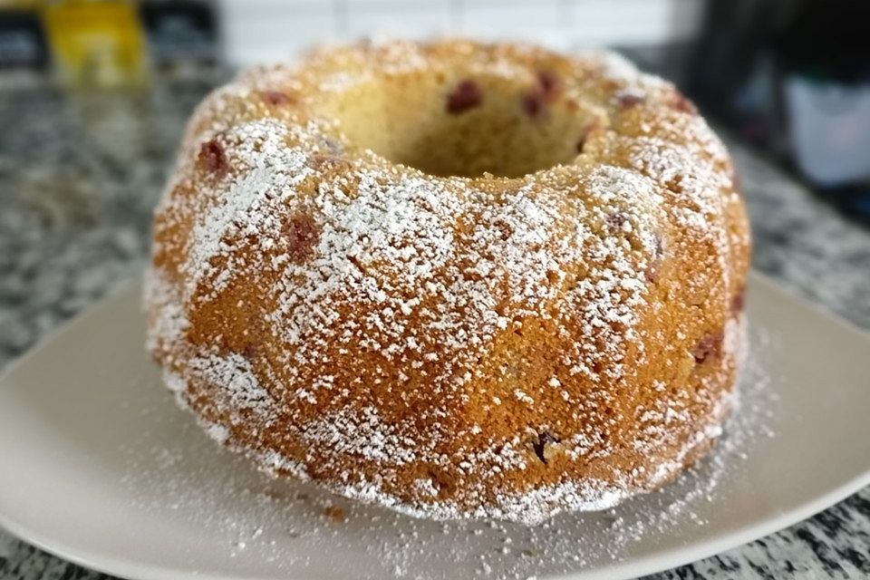 Kirsch-Rührkuchen mit Schoko