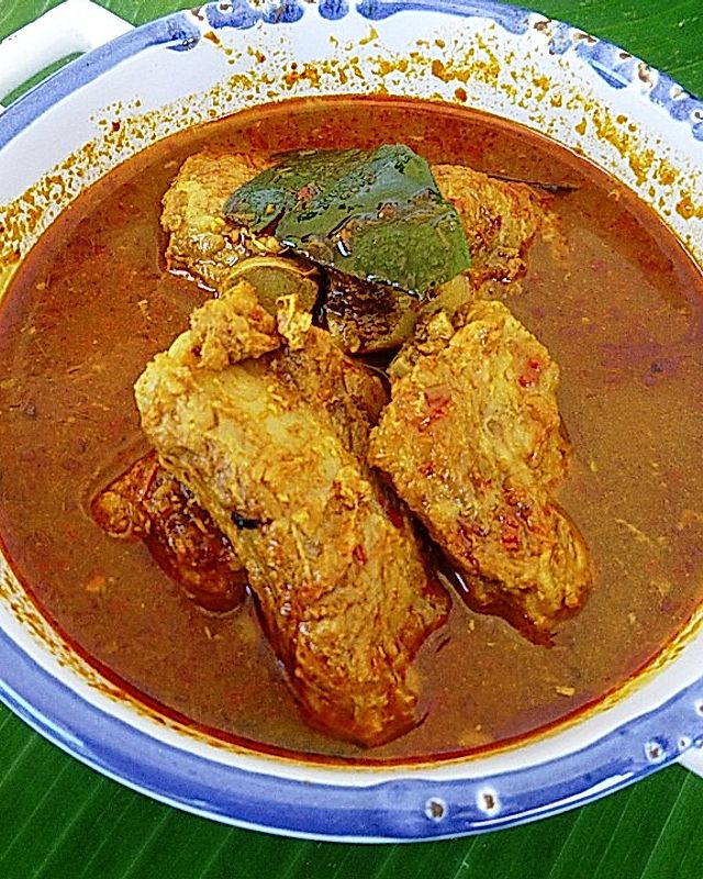 Südthailändisches Curry mit Schweinerippchen