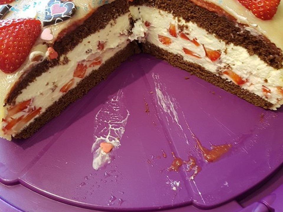Erdbeer Marzipantorte Von Kloine1982 Chefkoch 