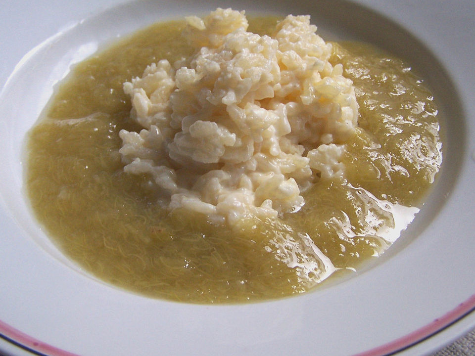 Rhabarberkompott mit Holunderblütensirup von Kuchenhexe87| Chefkoch