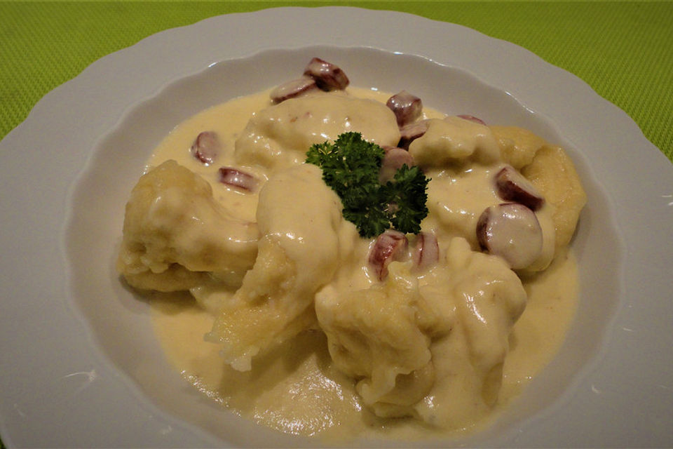 Kniddelen oder Kniedeln, Knödel aus Luxemburg