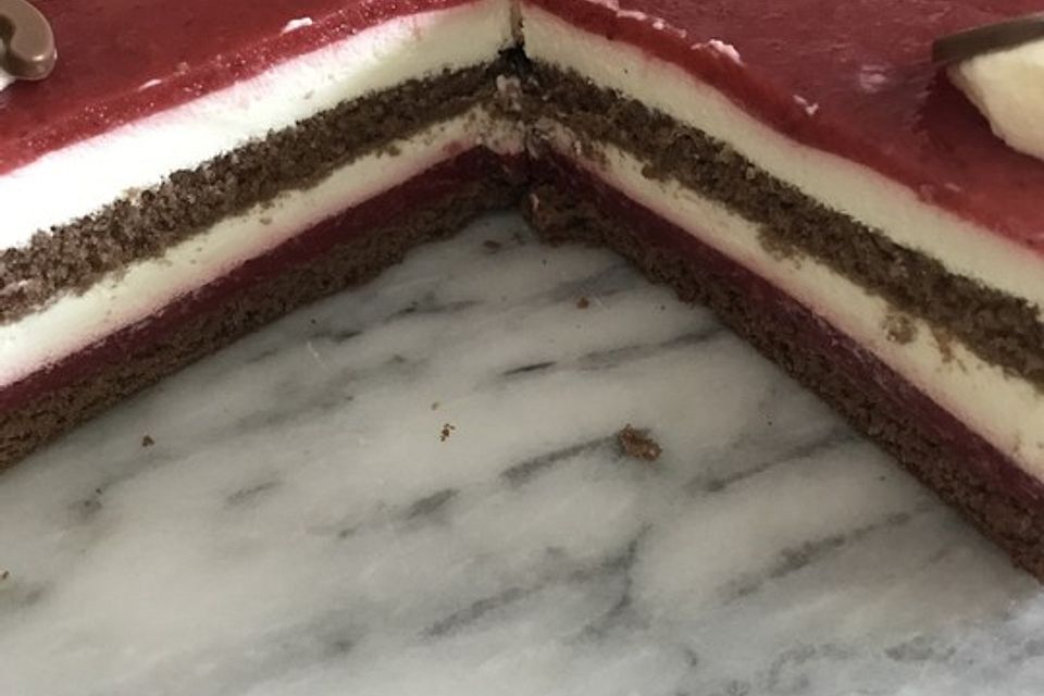 Erdbeer-Vanille-Joghurttorte