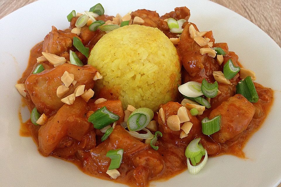 Crunchy Mango-Curry mit Hähnchen