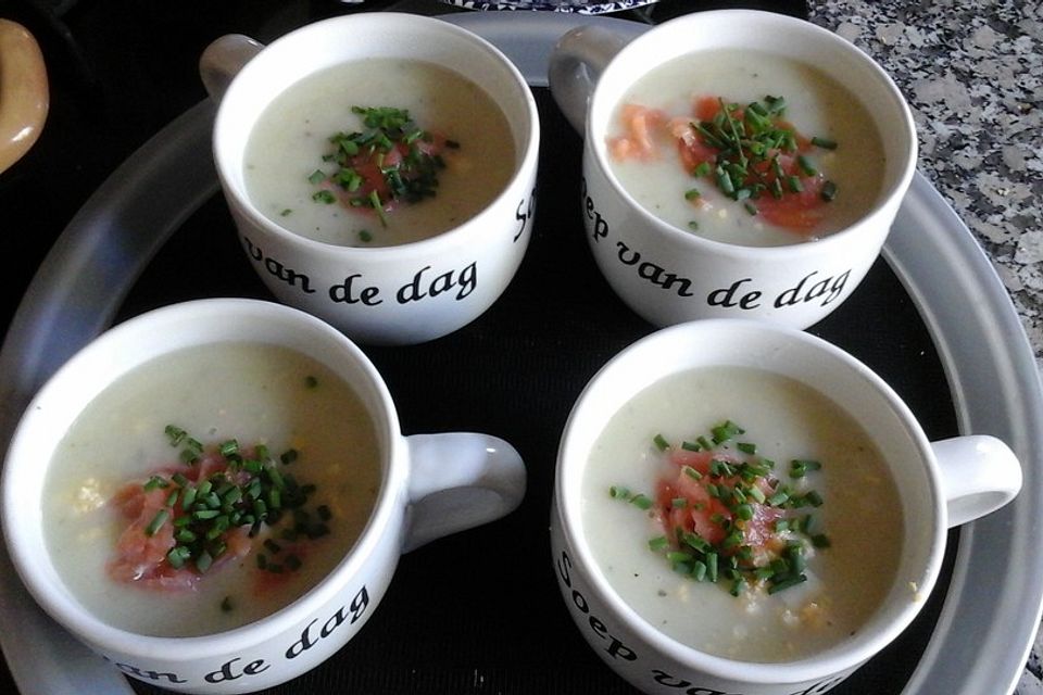 Spargelcremesuppe