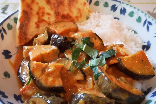 Auberginen-Curry mit Joghurtsauce von alexs5392 | Chefkoch Auberginen-Curry mit Joghurtsauce von alexs5392 | Chefkoch
