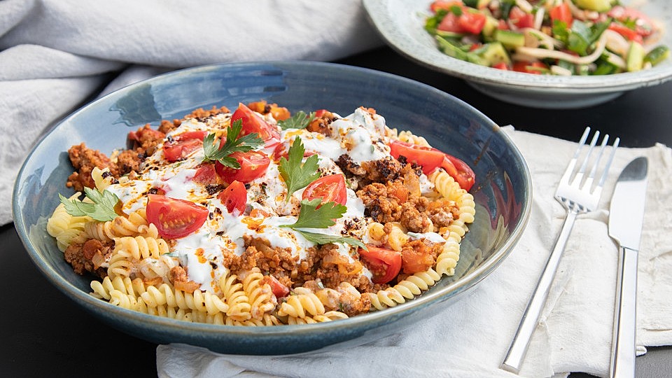 Yogurtlu Eriste - Turkish Pasta