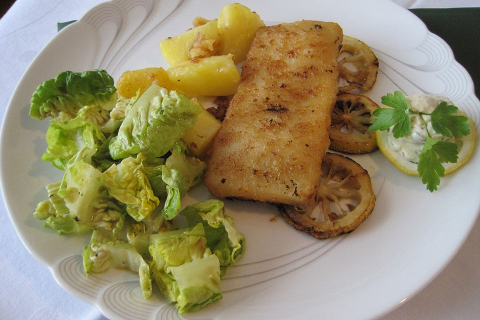 Paniertes Seelachsfilet