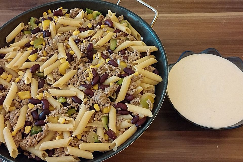 Mexikanische Hackfleisch-Nudelpfanne