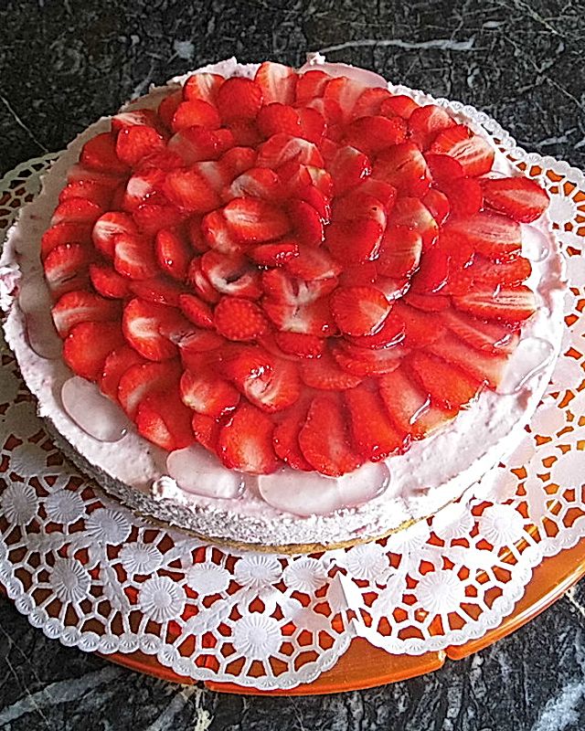 Erdbeer-Sahne-Quark-Torte