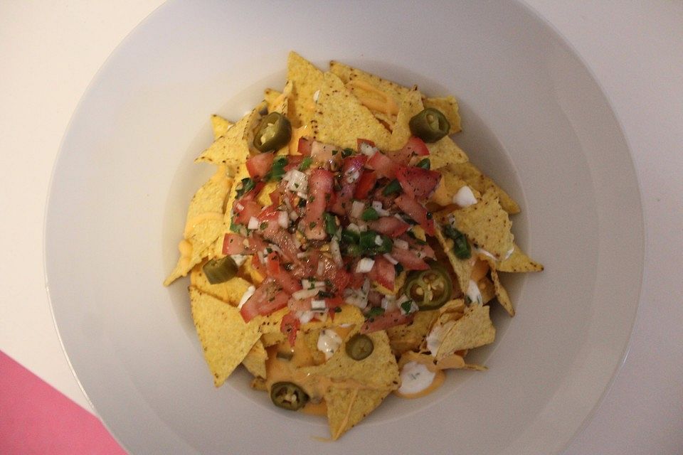 Nacho-Salat mit Tomatensalsa