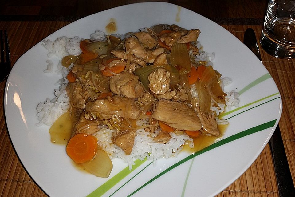 Hähnchen Chop Suey Hähnchen Chop Suey