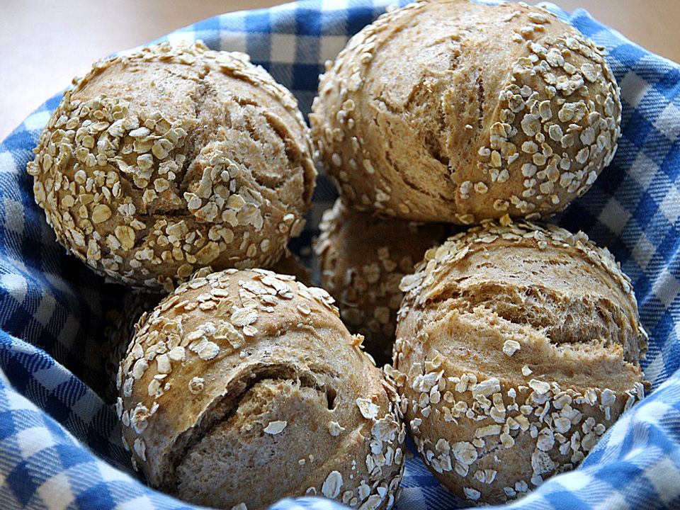 Dinkel-Vollkorn-Brötchen von Chrissy_smile| Chefkoch