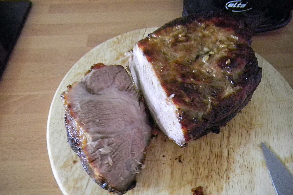 Schweinenacken mit Cola aus dem Römertopf