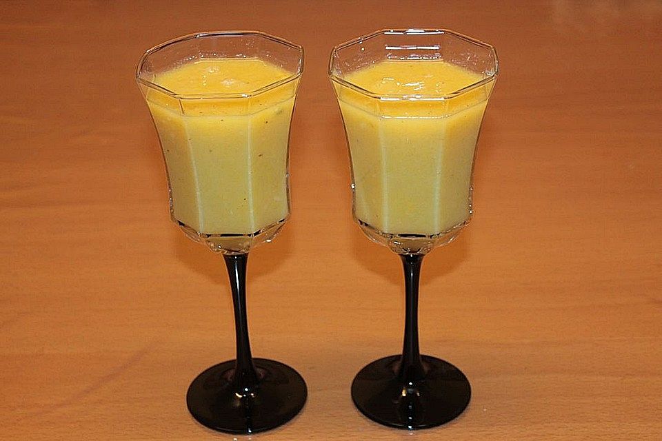 Ananas-Mango-Smoothie