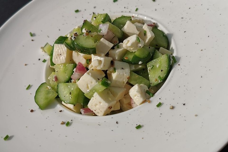 Gurken-Feta-Salat