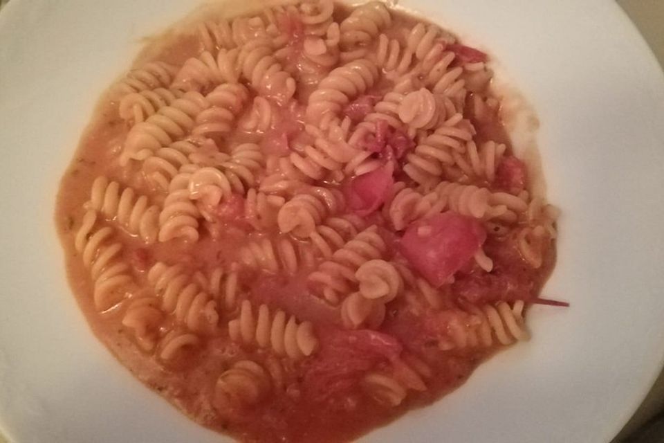 One Pot Penne mit Parmesan