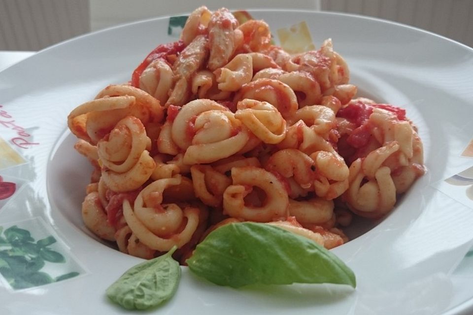 One Pot Penne mit Parmesan