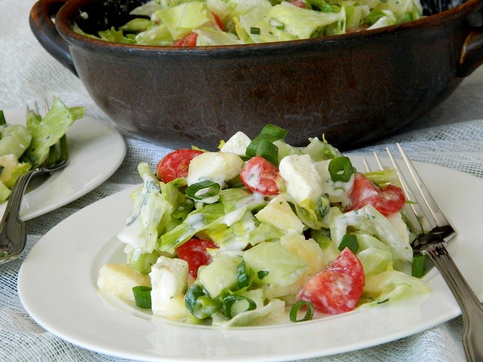 Bunt gemischter Salat mit Hirtenkäse und Apfel von curryspice| Chefkoch