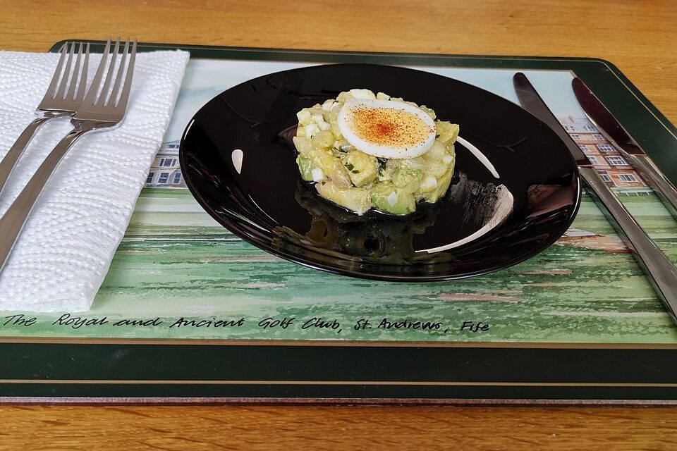 Warmer Spargelsalat mit Avocado