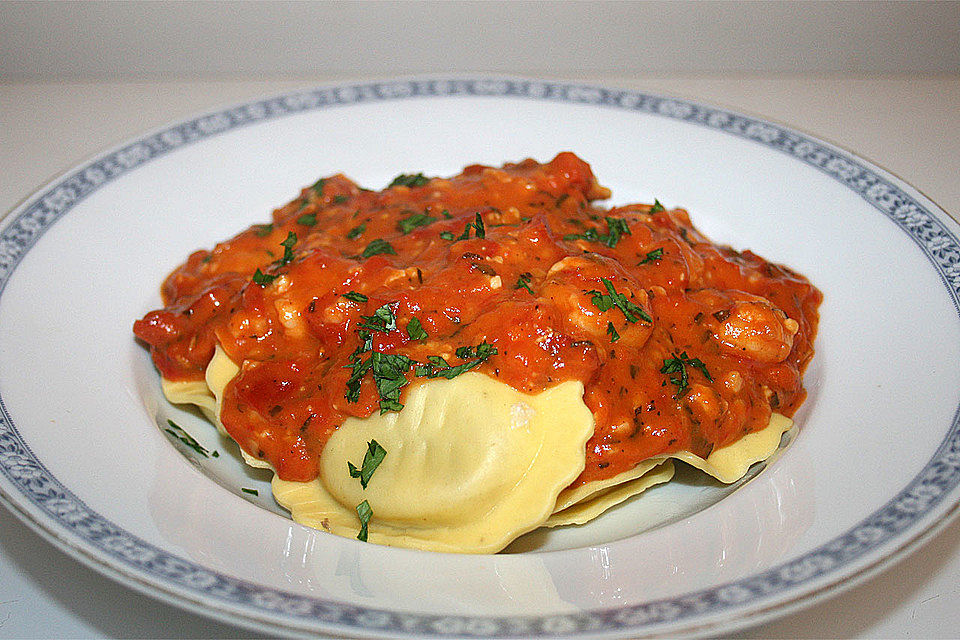 Camembert-Honig-Tomatensauce mit italienischen Kräutern