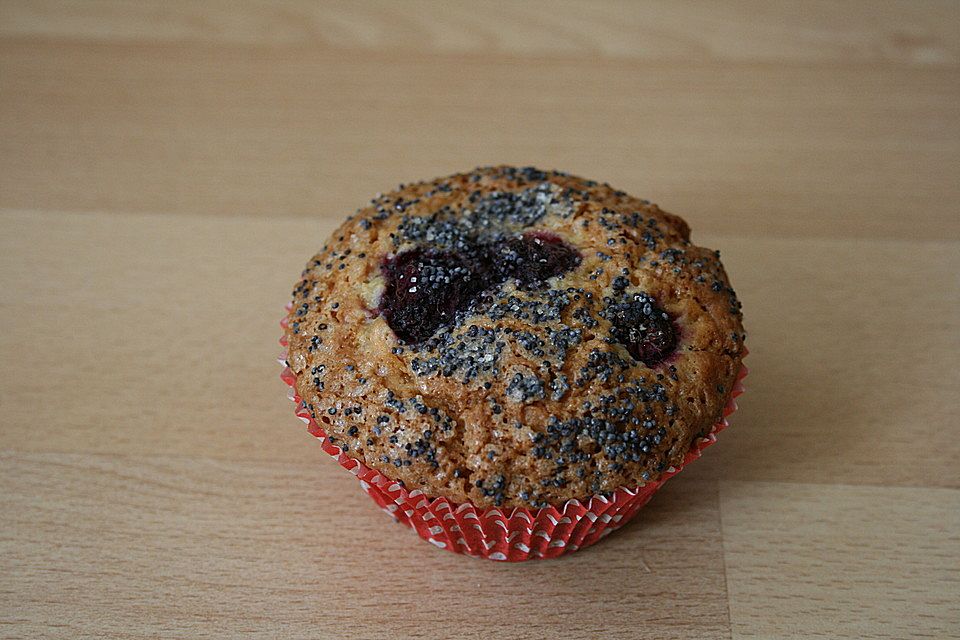 Dinkel-Beeren-Muffins