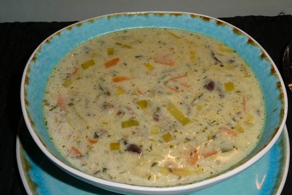 Gemüse-Käsesuppe nach Art des Meißendorfer Hofes