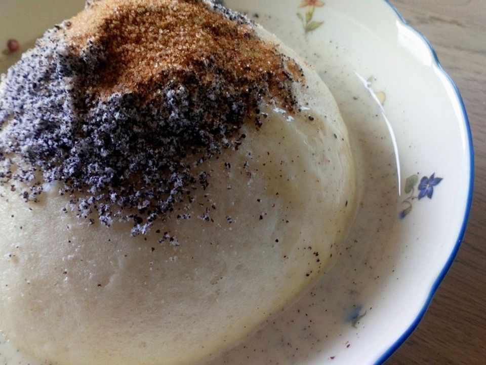 Marlenes Germknödel mit Vanillesoße von Malensche| Chefkoch