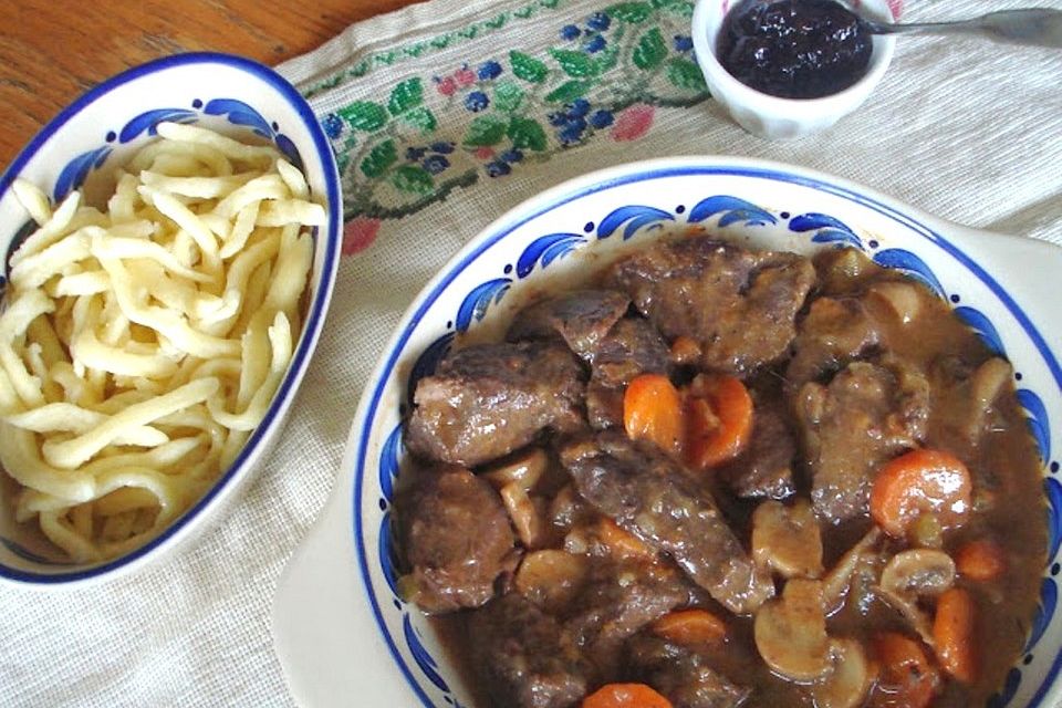 Hirschragout mit Balsamico